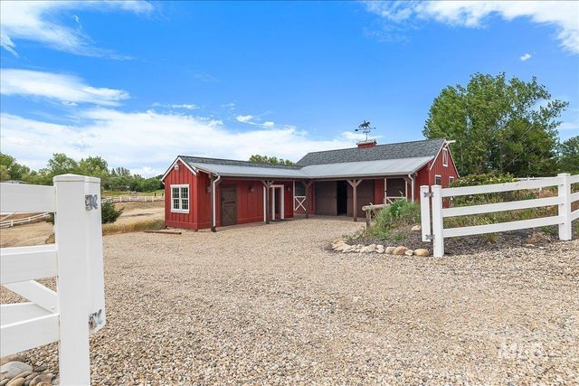 10060 W Rolling Hills Dr., Star, ID 83669