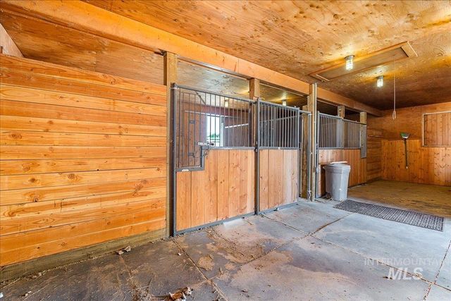 10060 W Rolling Hills Dr., Star, ID 83669