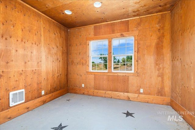 10060 W Rolling Hills Dr., Star, ID 83669