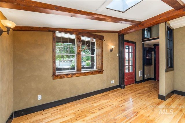 10060 W Rolling Hills Dr., Star, ID 83669