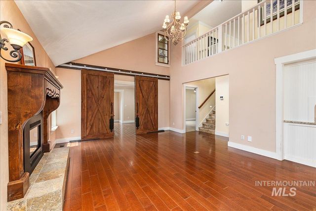 10060 W Rolling Hills Dr., Star, ID 83669