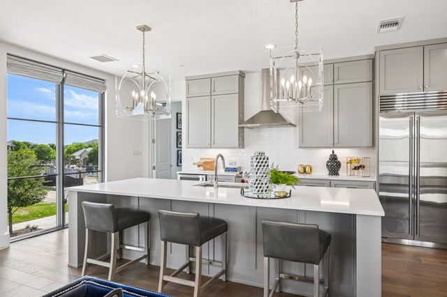 5270 Town and Country Boulevard 212B, Frisco, TX 75034