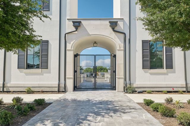5270 Town and Country Boulevard 212B, Frisco, TX 75034