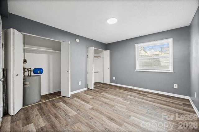 9119 Spyglass Place, Charlotte, NC 28214