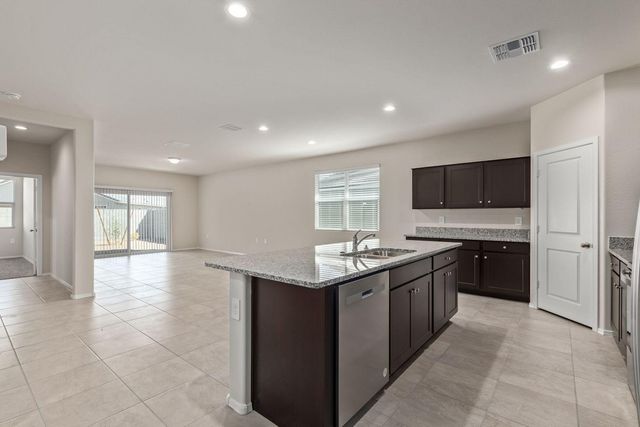 3905 S 244th Drive, Buckeye, AZ 85326