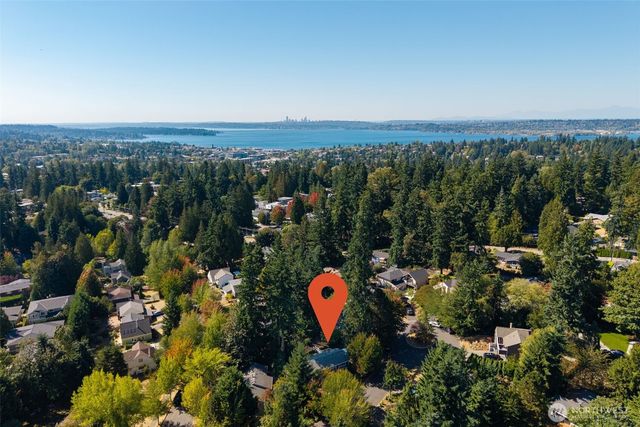 11619 NE 97th Street, Kirkland, WA 98033