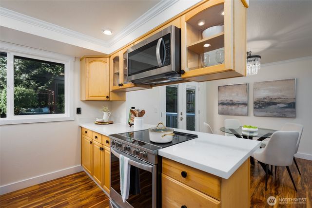 11619 NE 97th Street, Kirkland, WA 98033