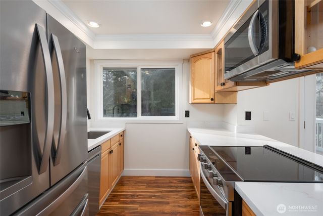 11619 NE 97th Street, Kirkland, WA 98033