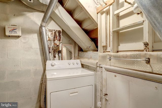 6107 CRAFT RD, Alexandria, VA 22310