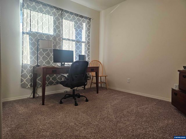 1363 Jefferson St, Independence, OR 97351