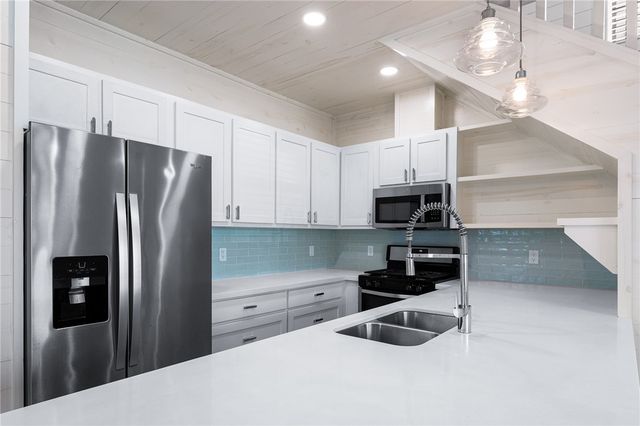 248 Nautilus St, Port Aransas, TX 78373