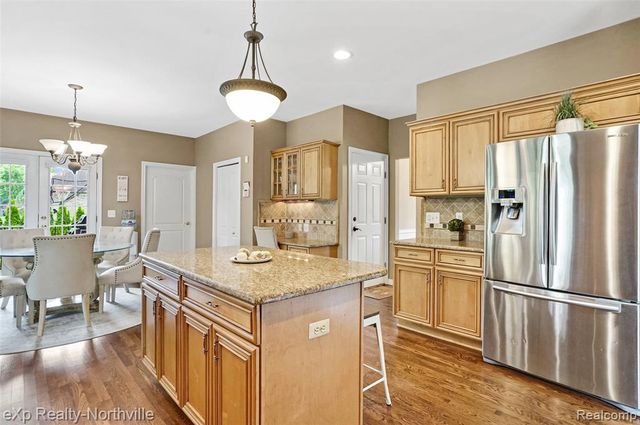 24364 Tara Drive, South Lyon, MI 48178