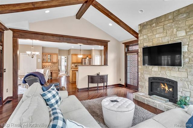 24364 Tara Drive, South Lyon, MI 48178