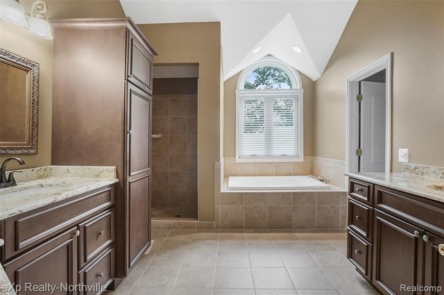 24364 Tara Drive, South Lyon, MI 48178