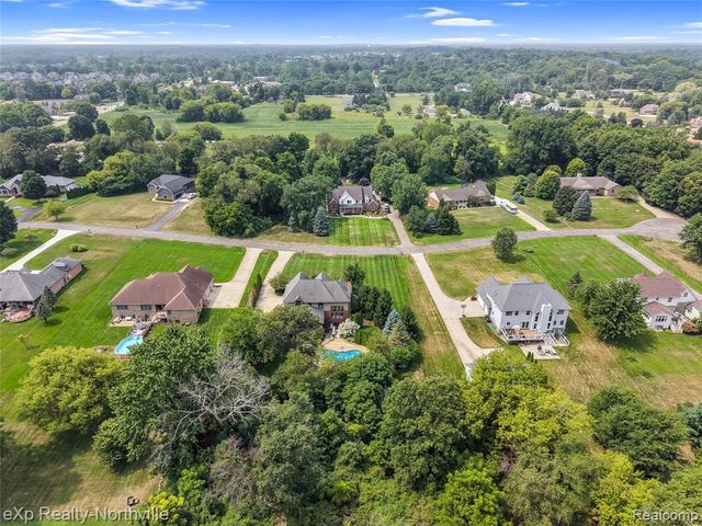 24364 Tara Drive, South Lyon, MI 48178