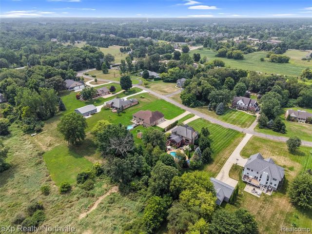 24364 Tara Drive, South Lyon, MI 48178