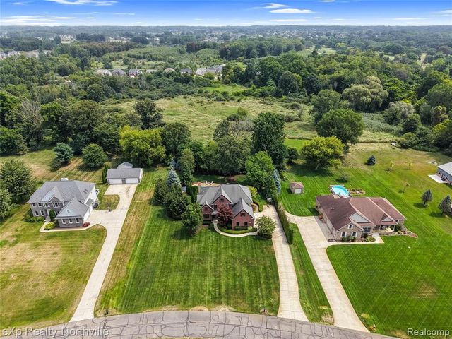 24364 Tara Drive, South Lyon, MI 48178