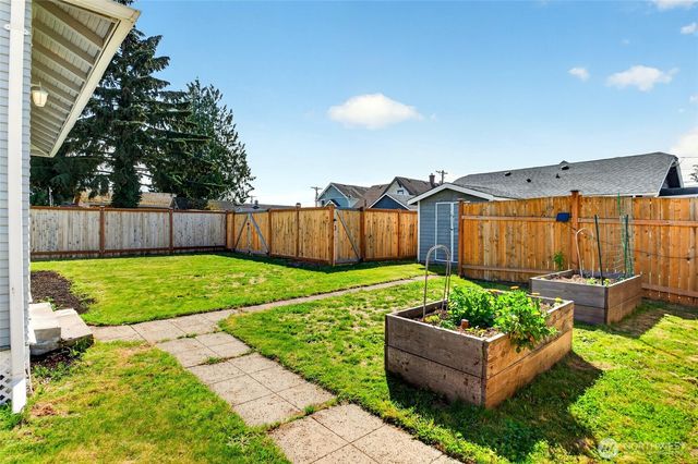 5802 S Warner Street, Tacoma, WA 98409