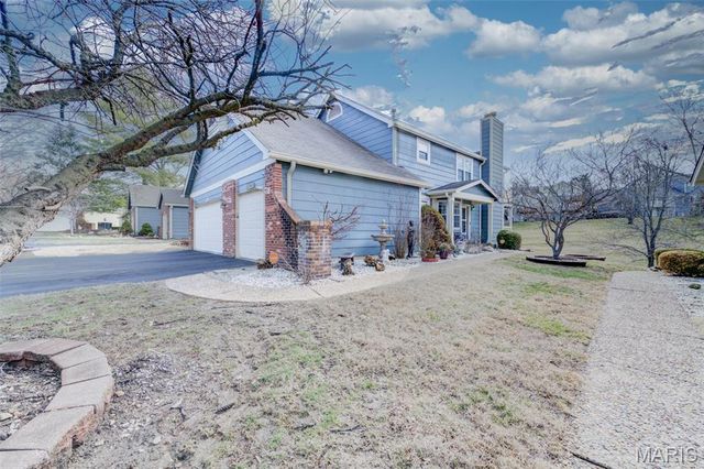 11941 Autumn Trace Court, Maryland Heights, MO 63043