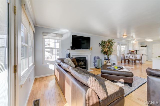 11941 Autumn Trace Court, Maryland Heights, MO 63043