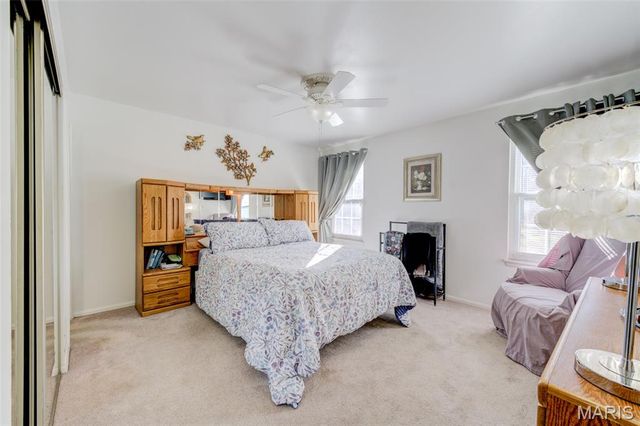 11941 Autumn Trace Court, Maryland Heights, MO 63043