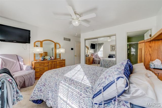 11941 Autumn Trace Court, Maryland Heights, MO 63043