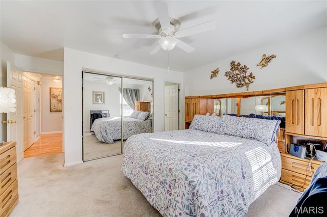 11941 Autumn Trace Court, Maryland Heights, MO 63043