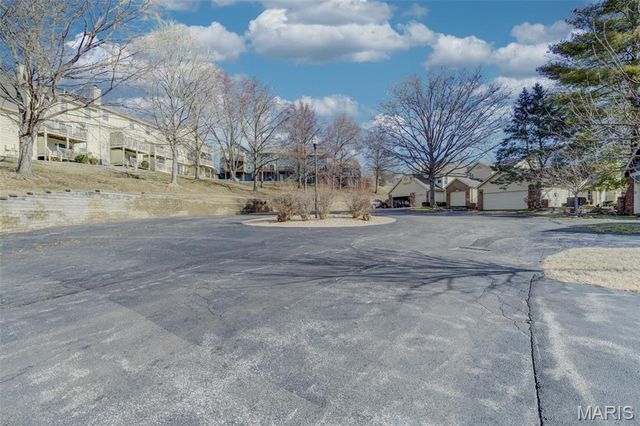 11941 Autumn Trace Court, Maryland Heights, MO 63043