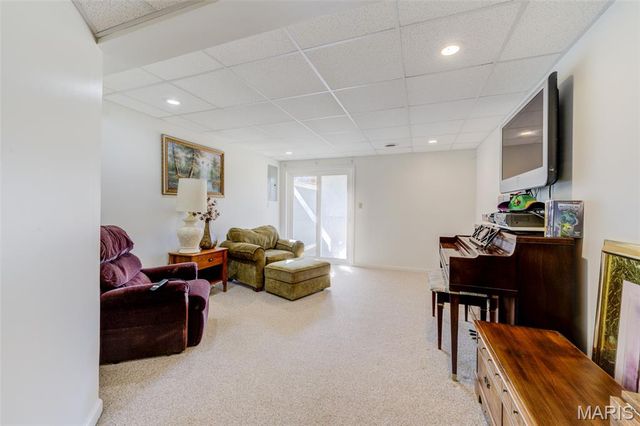 11941 Autumn Trace Court, Maryland Heights, MO 63043