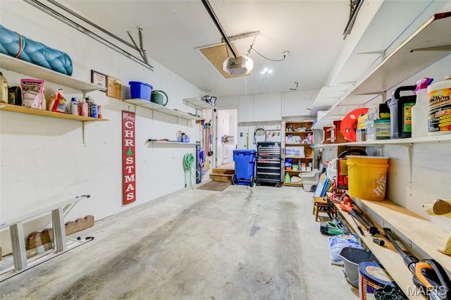 11941 Autumn Trace Court, Maryland Heights, MO 63043