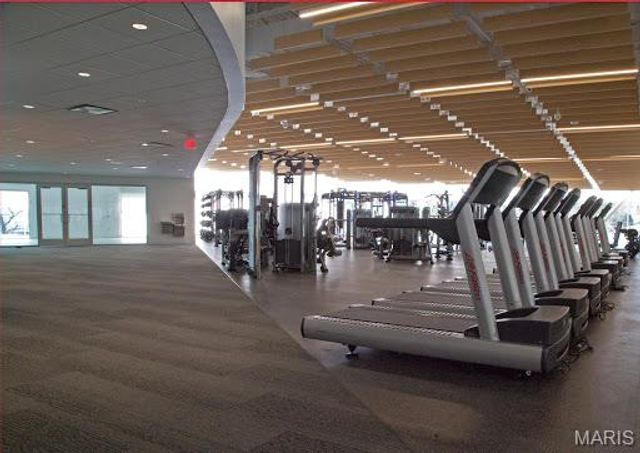 11941 Autumn Trace Court, Maryland Heights, MO 63043