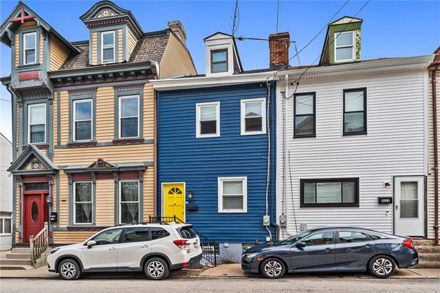 1827 Lowrie St, Troy Hill, PA 15212