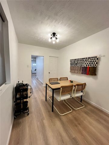 1827 Lowrie St, Troy Hill, PA 15212