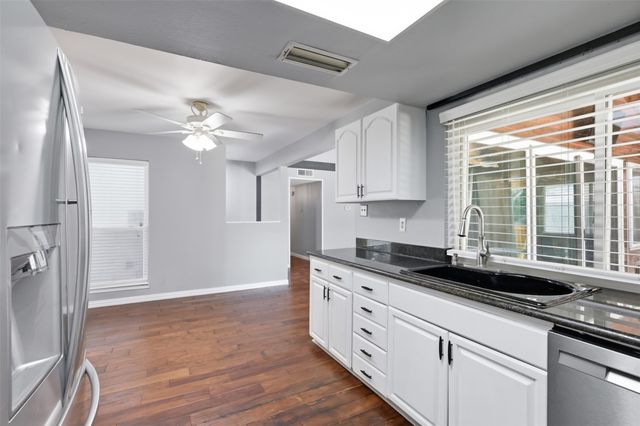 1014 Mountview Court, Carrollton, TX 75006