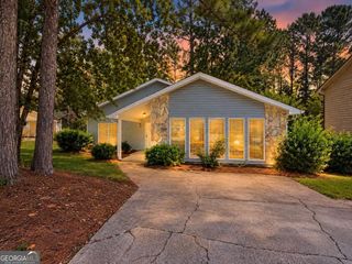 6260 Mozart Drive, Riverdale, GA 30296