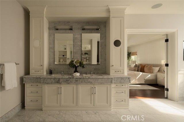 2 Royal Saint George Road, Newport Beach, CA 92660