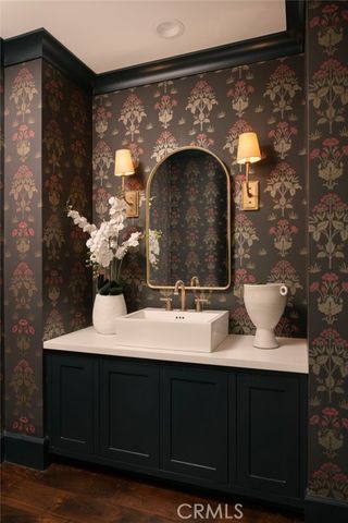 2 Royal Saint George Road, Newport Beach, CA 92660