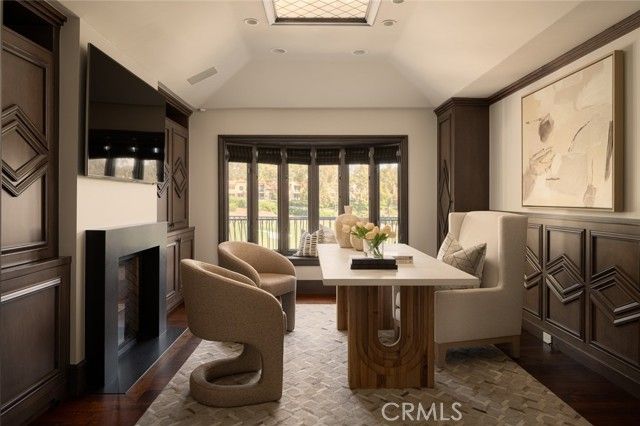 2 Royal Saint George Road, Newport Beach, CA 92660