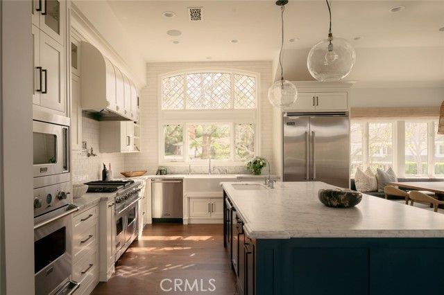 2 Royal Saint George Road, Newport Beach, CA 92660