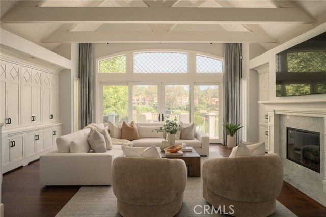 2 Royal Saint George Road, Newport Beach, CA 92660