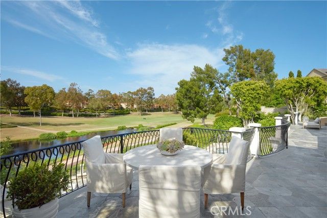 2 Royal Saint George Road, Newport Beach, CA 92660