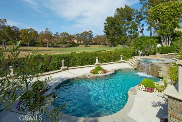 2 Royal Saint George Road, Newport Beach, CA 92660