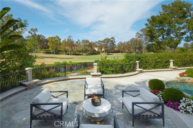 2 Royal Saint George Road, Newport Beach, CA 92660