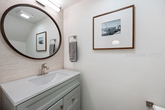 96 Mathews Dr Apt 142, Hilton Head Island, SC 29926