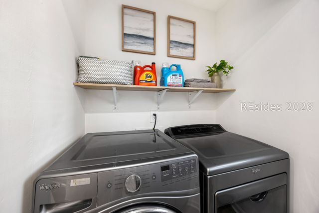 96 Mathews Dr Apt 142, Hilton Head Island, SC 29926