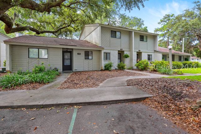 96 Mathews Dr Apt 142, Hilton Head Island, SC 29926