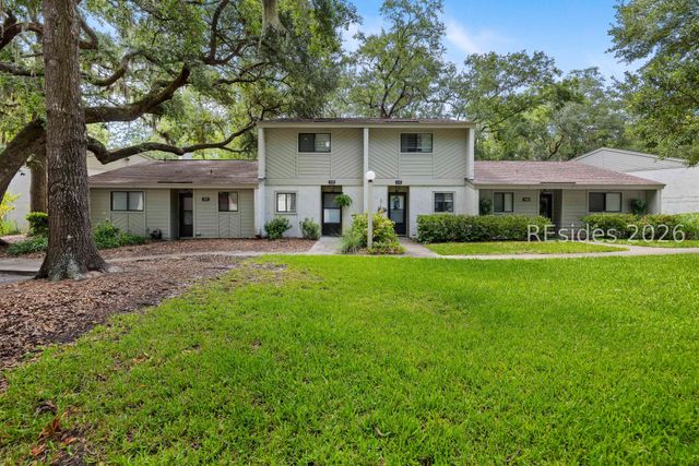 96 Mathews Dr Apt 142, Hilton Head Island, SC 29926