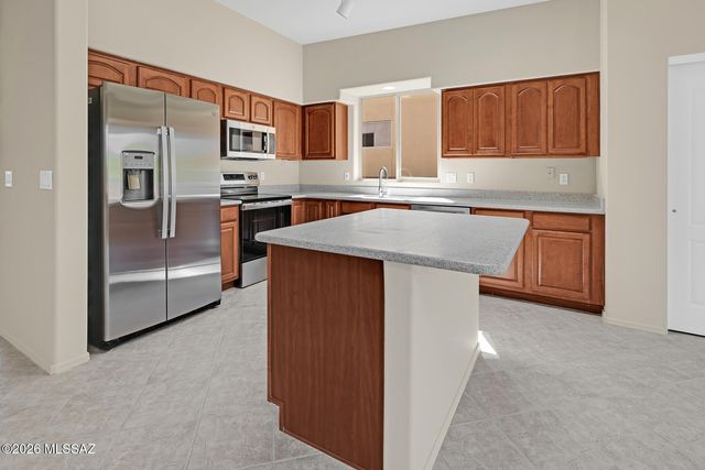 7713 E Pristine Place, Tucson, AZ 85750