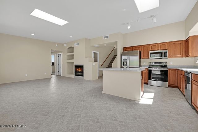 7713 E Pristine Place, Tucson, AZ 85750