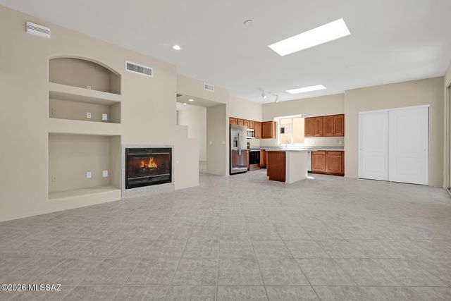 7713 E Pristine Place, Tucson, AZ 85750